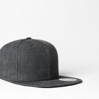 Adults Flat Peak 6 Panel Fitted