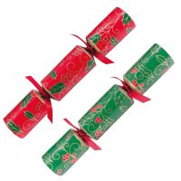 Swirling Holly Crackers