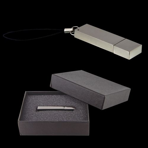 Vantage 4GB USB - Gunmetal/Chrome